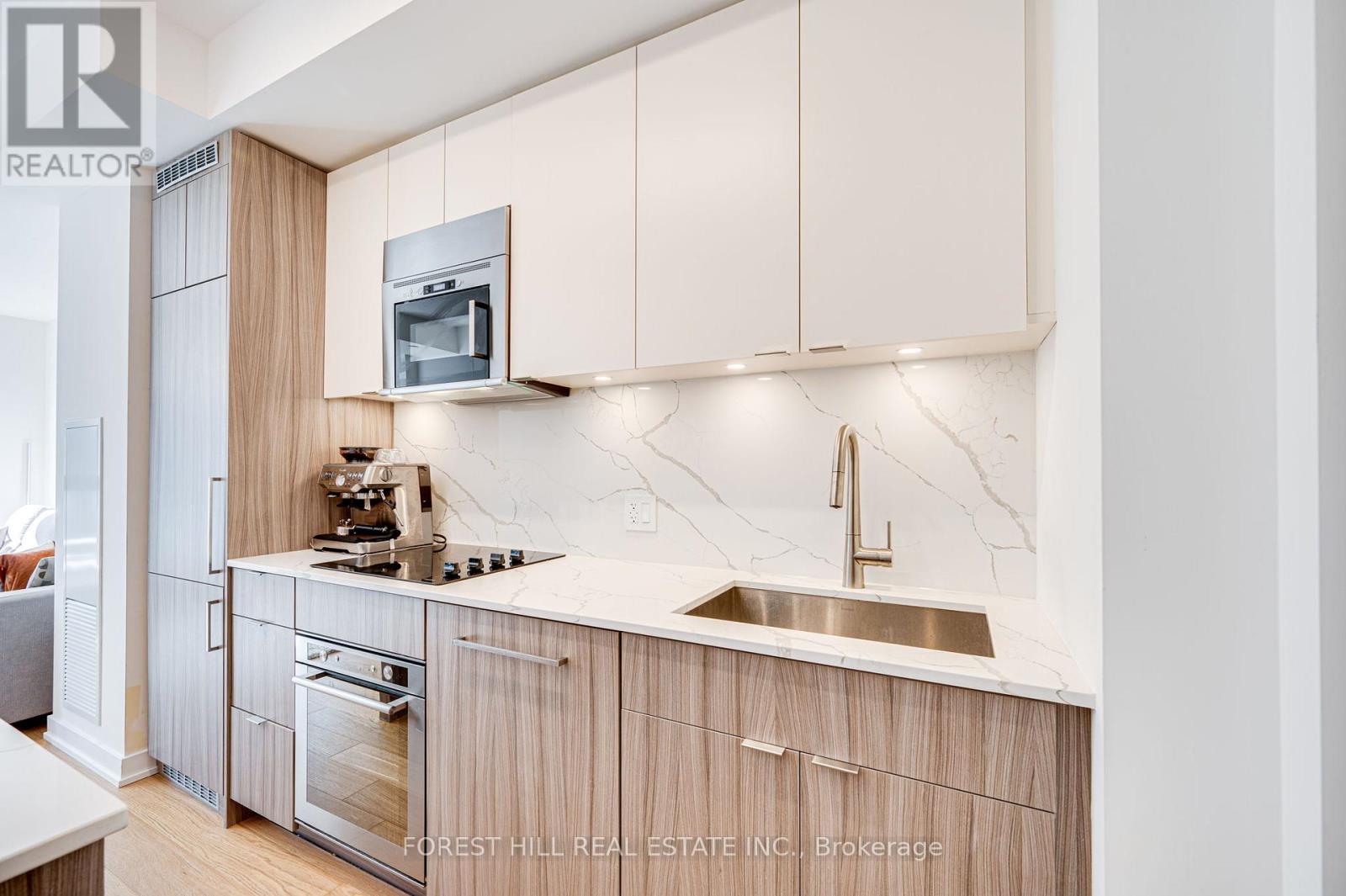 516 - 840 St Clair Avenue W, Toronto, Ontario  M6C 0A4 - Photo 14 - C13140850