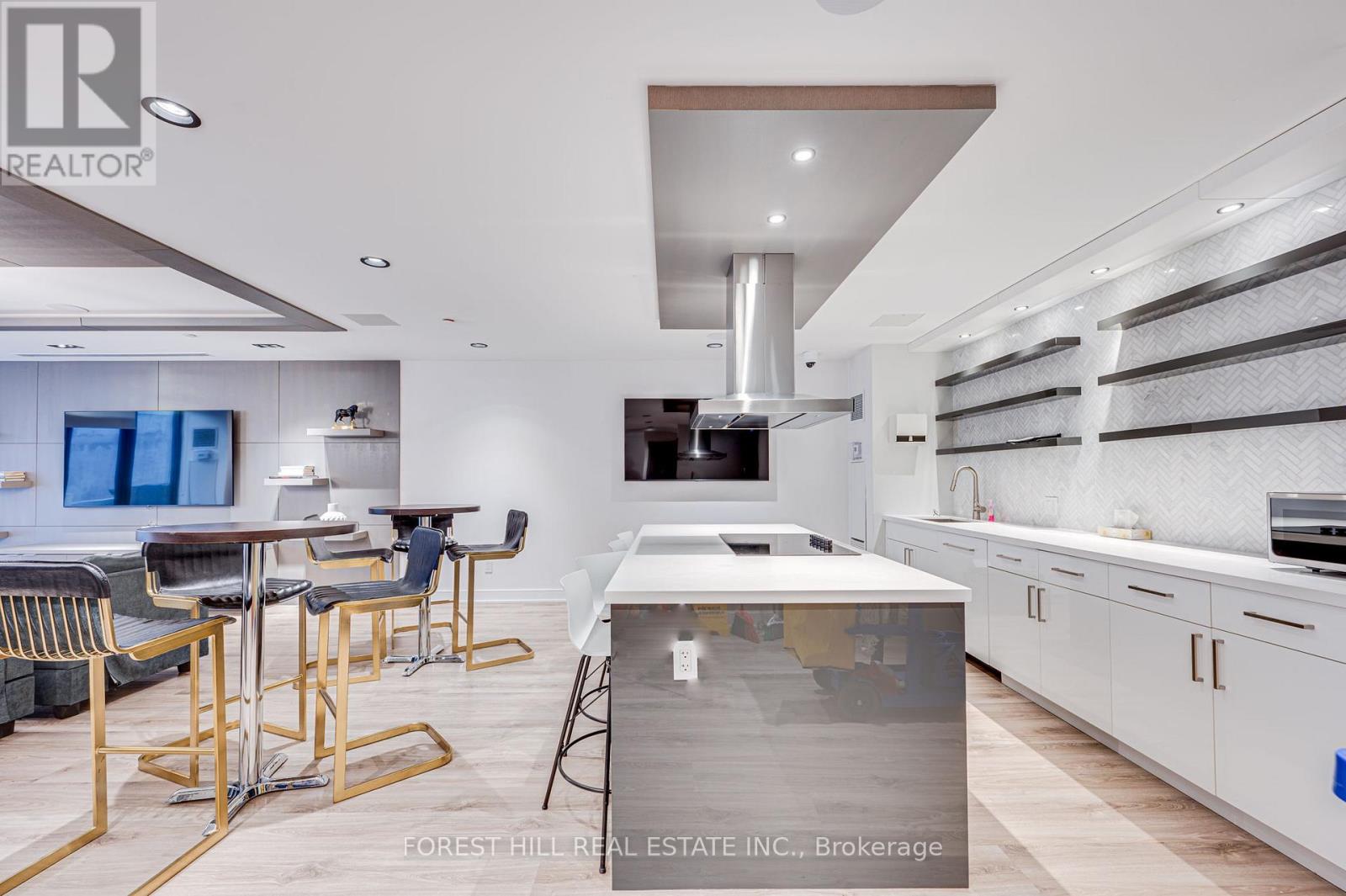 516 - 840 St Clair Avenue W, Toronto, Ontario  M6C 0A4 - Photo 28 - C13140850