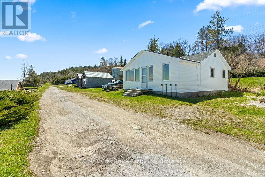 8 Dock Lane, Northern Bruce Peninsula, Ontario  N0H 1Z0 - Photo 9 - X13140860