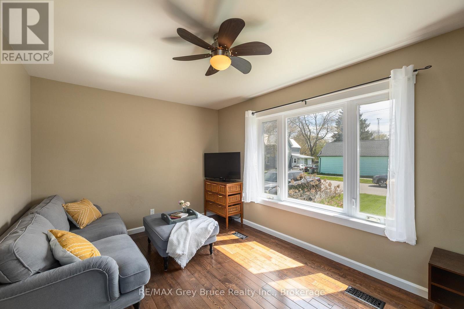 1550 5th Avenue W, Owen Sound, Ontario  N4K 5B5 - Photo 12 - X13140886