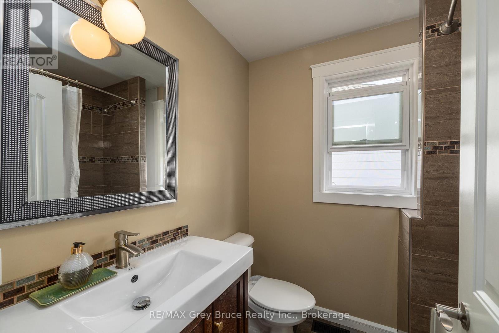 1550 5th Avenue W, Owen Sound, Ontario  N4K 5B5 - Photo 23 - X13140886
