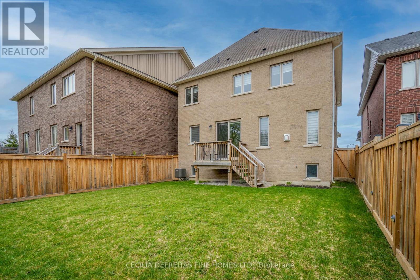 92 Pridham Place, New Tecumseth, Ontario  L0G 1W0 - Photo 38 - N13140878