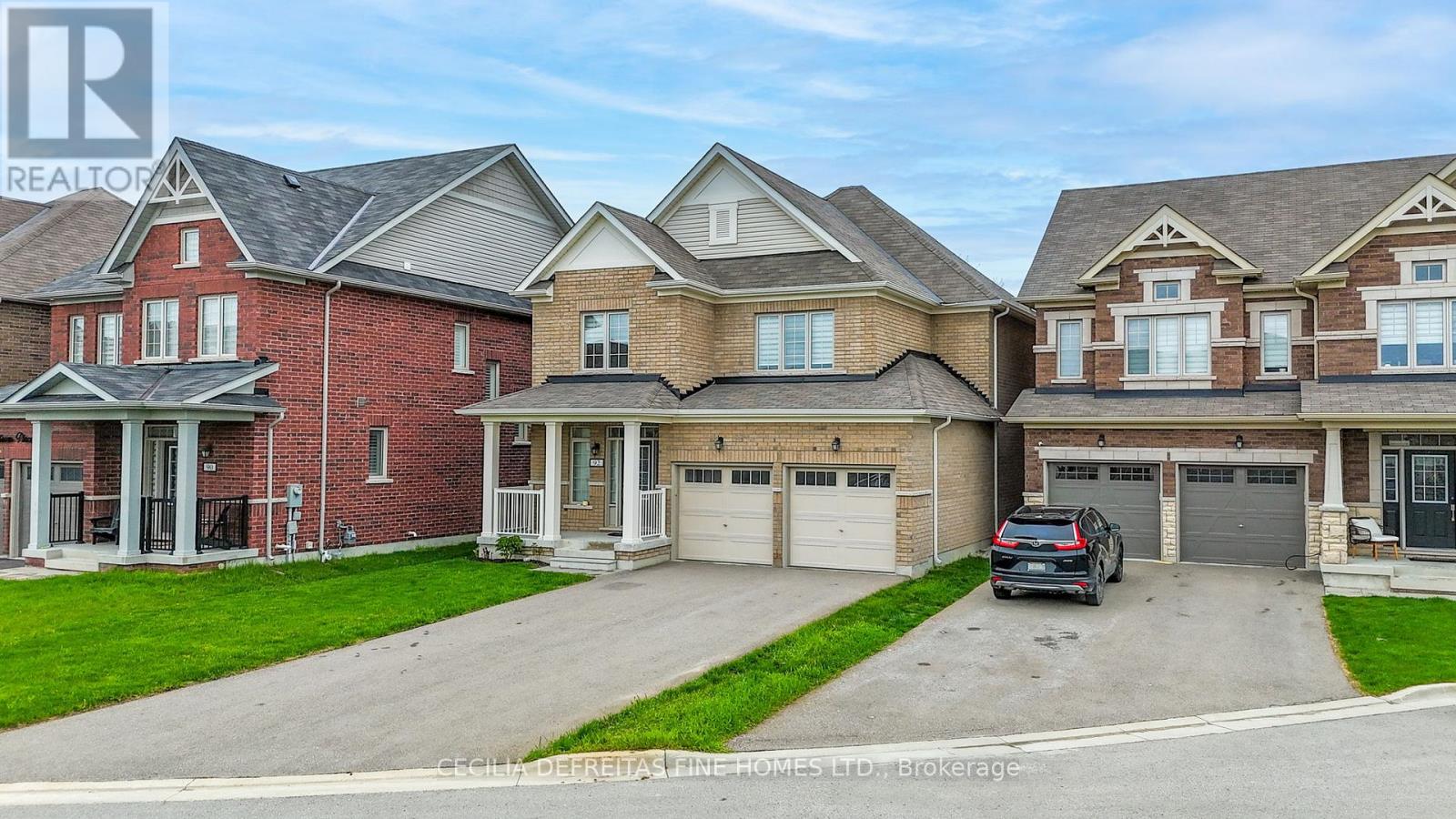 92 Pridham Place, New Tecumseth, Ontario  L0G 1W0 - Photo 4 - N13140878