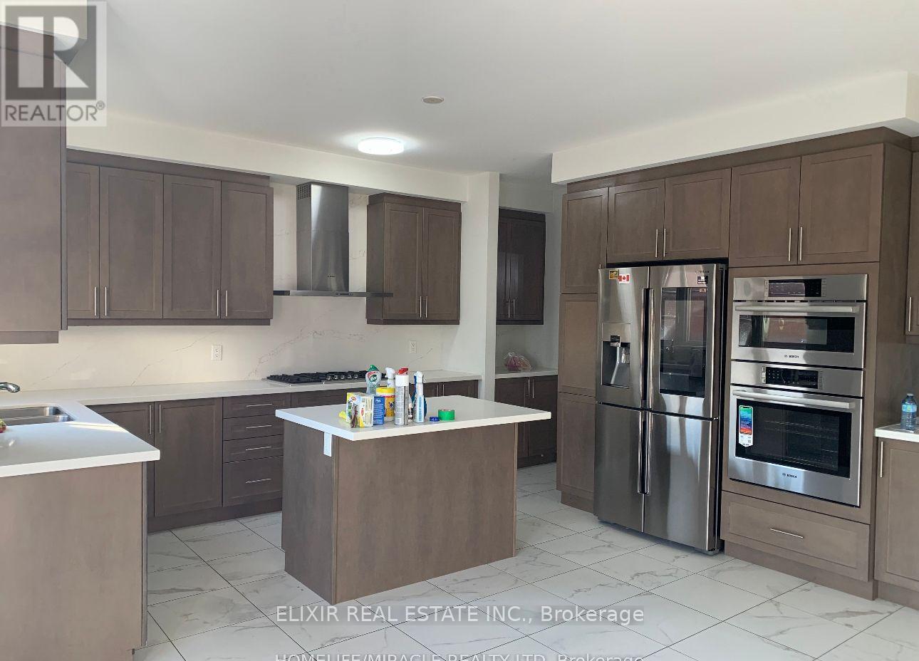 110 Brushwood Drive, Brampton, Ontario  L6Y 6H6 - Photo 4 - W13140858