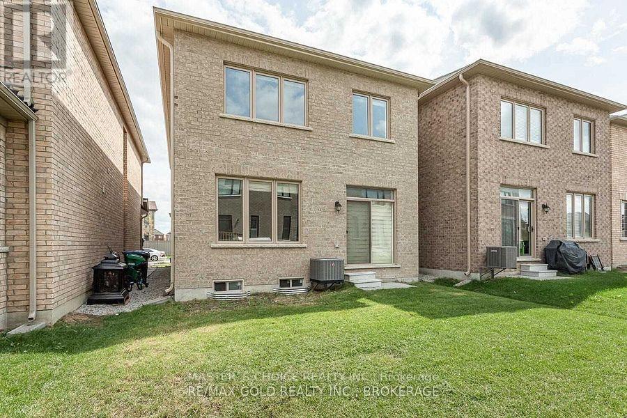 56 Clunburry Road, Brampton, Ontario  L7A 5B5 - Photo 19 - W13140868