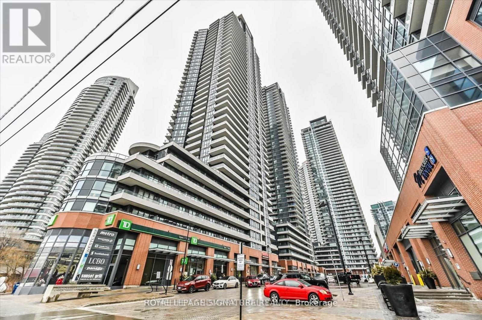 2405 - 2220 LAKESHORE BOULEVARD W, Toronto, Ontario