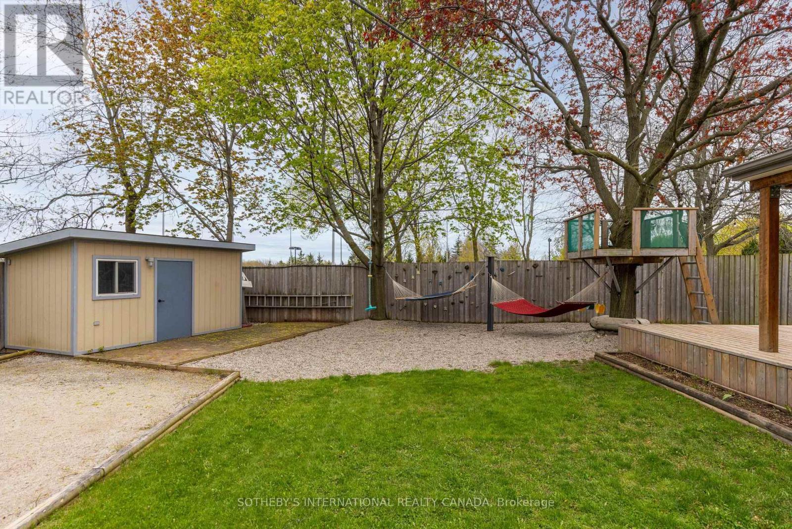 2290 Bridge Road, Oakville, Ontario  L6L 2G6 - Photo 9 - W13140892