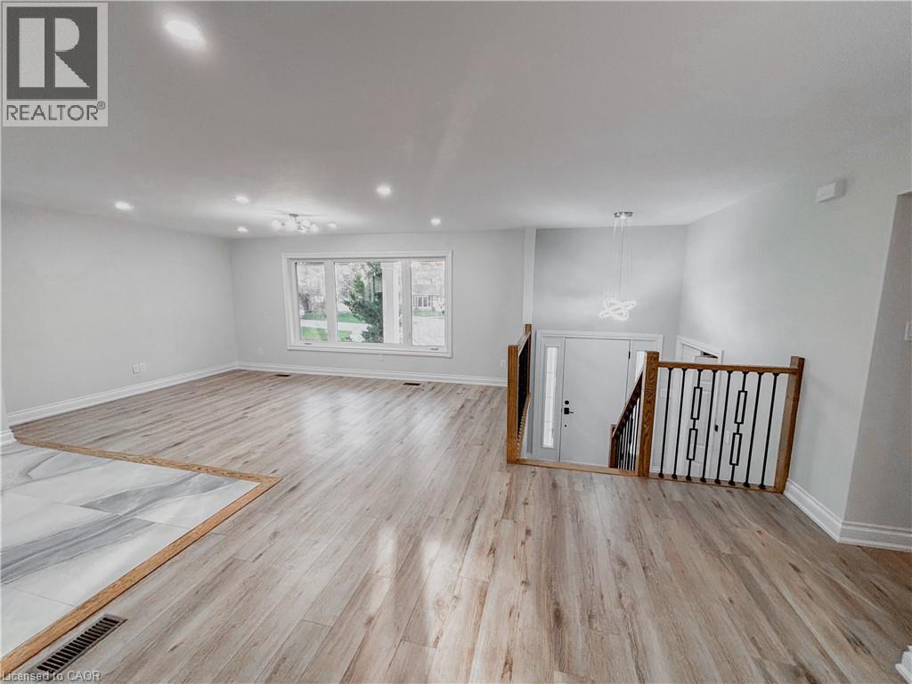 15 Westchester Place Unit# Upper, Kitchener, Ontario  N2B 3M6 - Photo 11 - 40827999
