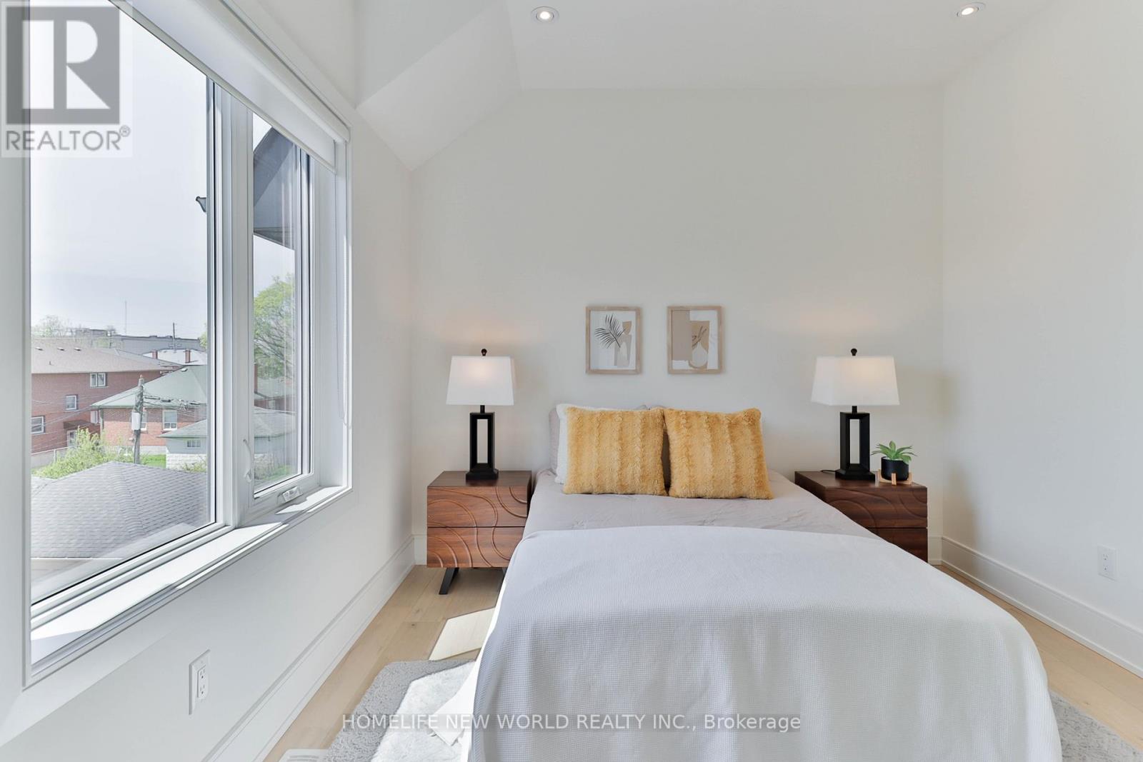 158 Alderbrae Avenue, Toronto, Ontario  M8W 4K3 - Photo 32 - W13138238