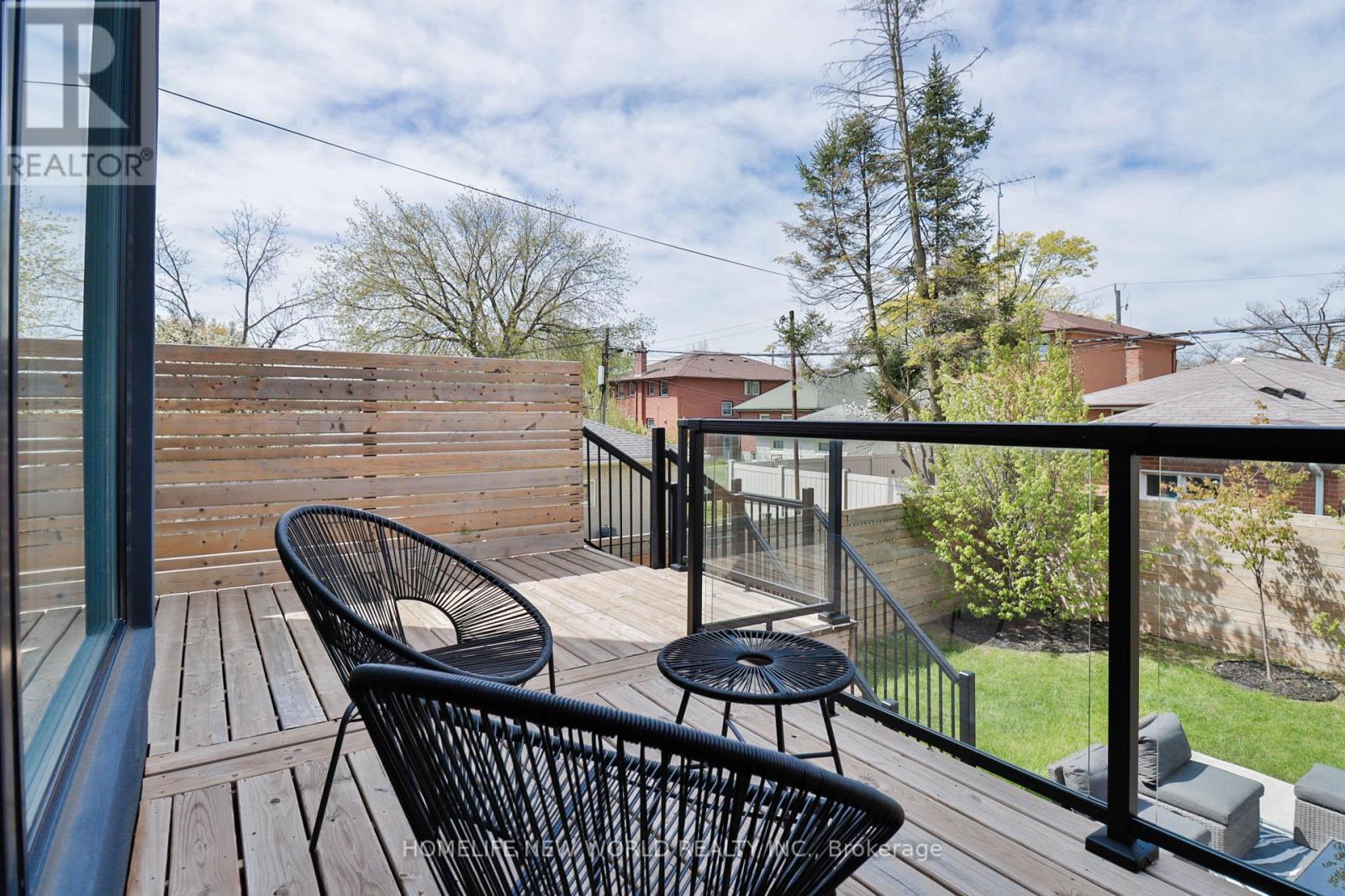158 Alderbrae Avenue, Toronto, Ontario  M8W 4K3 - Photo 45 - W13138238