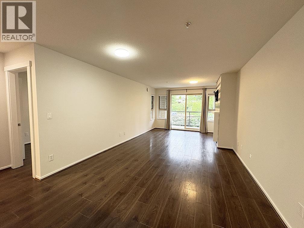316 9339 University Crescent, Burnaby, British Columbia  V5Y 4Y1 - Photo 4 - R3124613