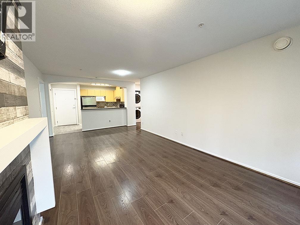 316 9339 University Crescent, Burnaby, British Columbia  V5Y 4Y1 - Photo 7 - R3124613