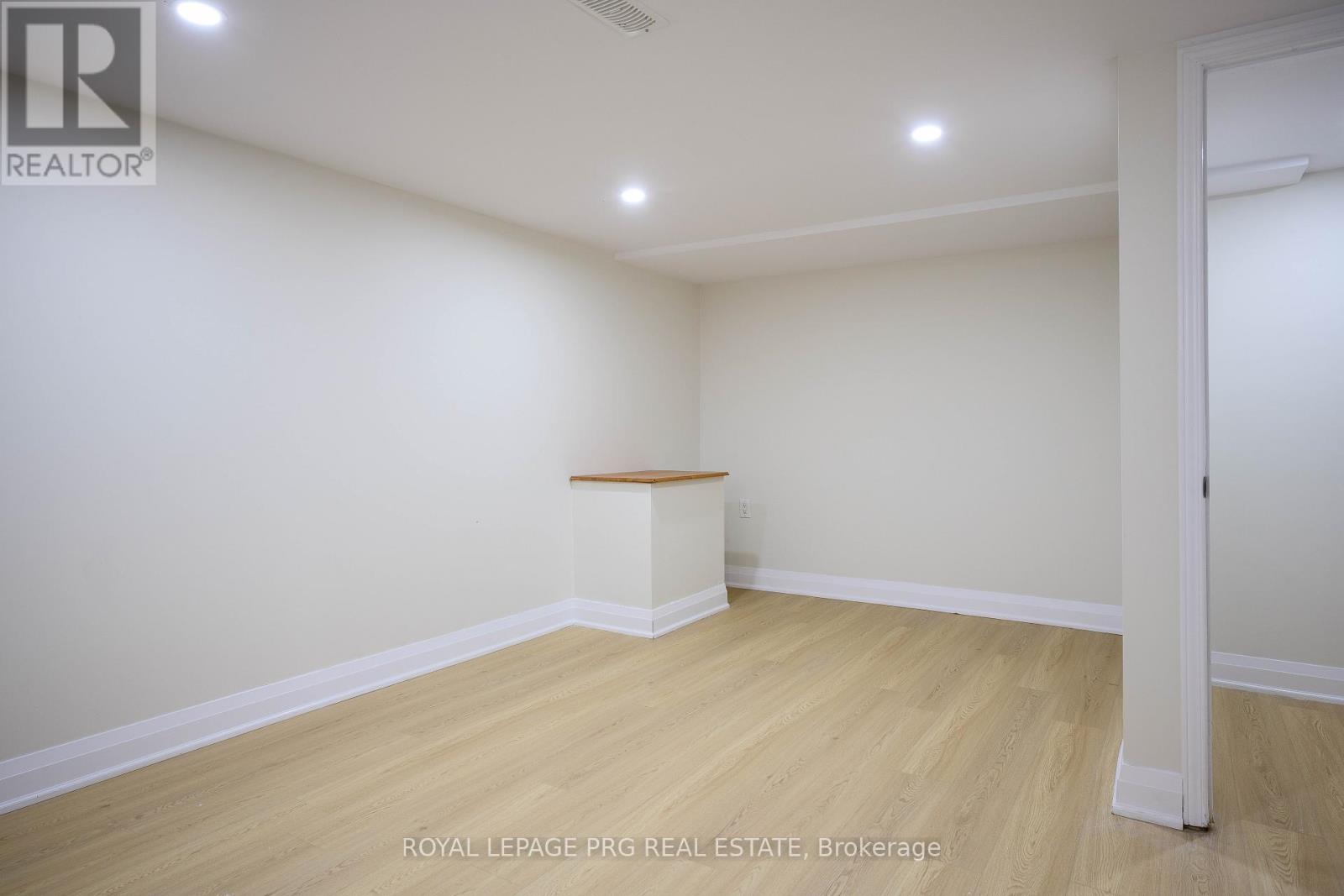 26 Hickling Trail, Barrie, Ontario  L4M 5S4 - Photo 20 - S13140906