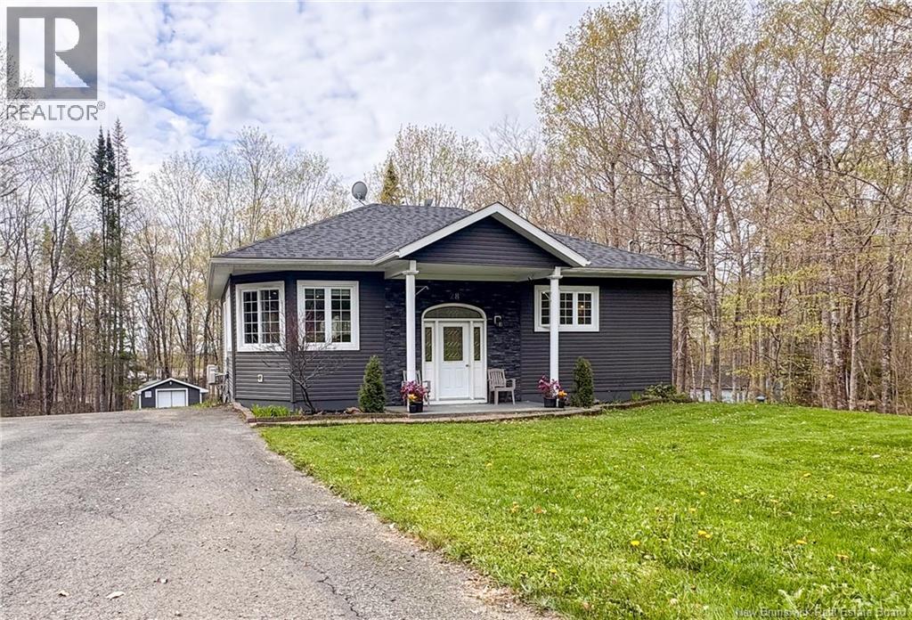 28 Mountain View Crescent, oakland, New Brunswick