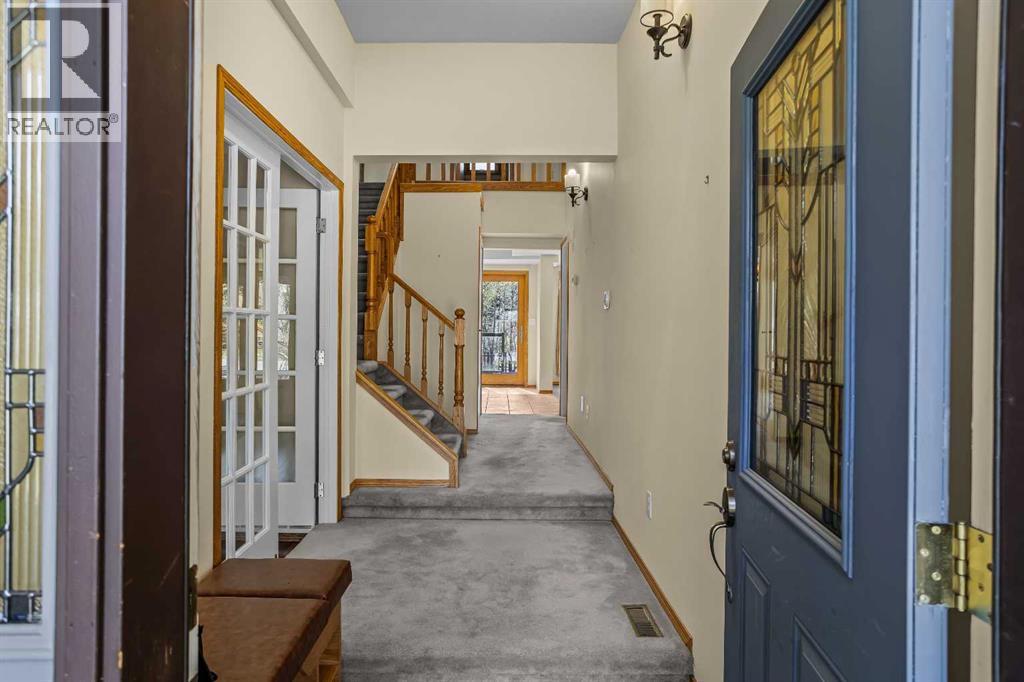 933 15th Street, Canmore, Alberta  T1W 1X2 - Photo 3 - A2290110