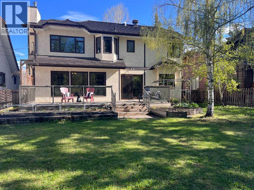 933 15th Street, Canmore, Alberta  T1W 1X2 - Photo 2 - A2290110
