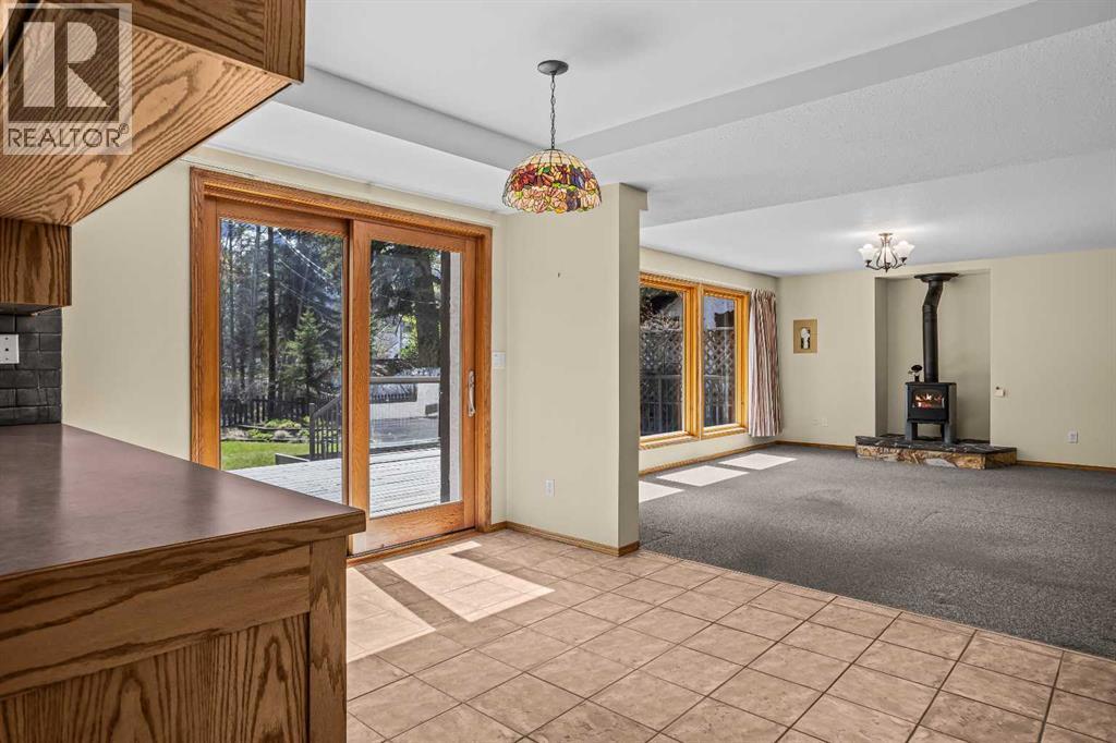 933 15th Street, Canmore, Alberta  T1W 1X2 - Photo 16 - A2290110