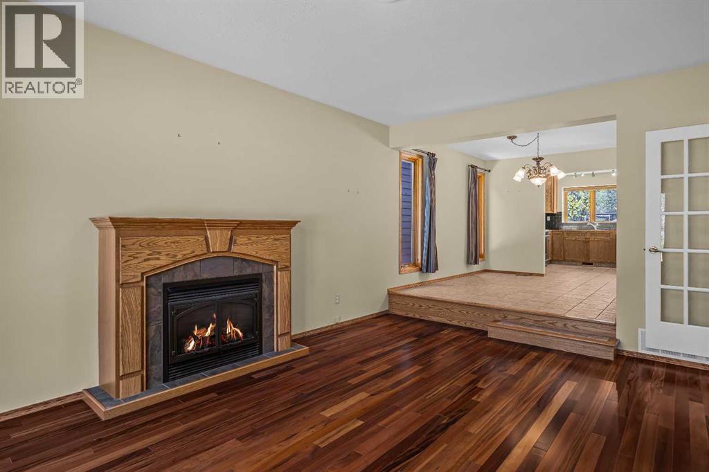 933 15th Street, Canmore, Alberta  T1W 1X2 - Photo 7 - A2290110