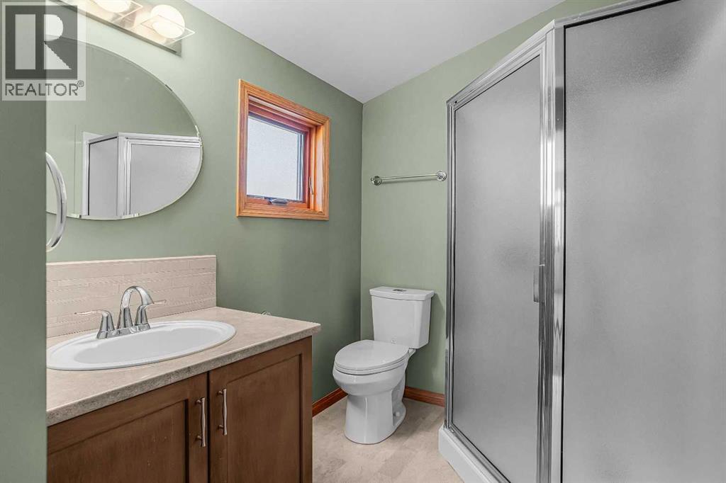 933 15th Street, Canmore, Alberta  T1W 1X2 - Photo 29 - A2290110