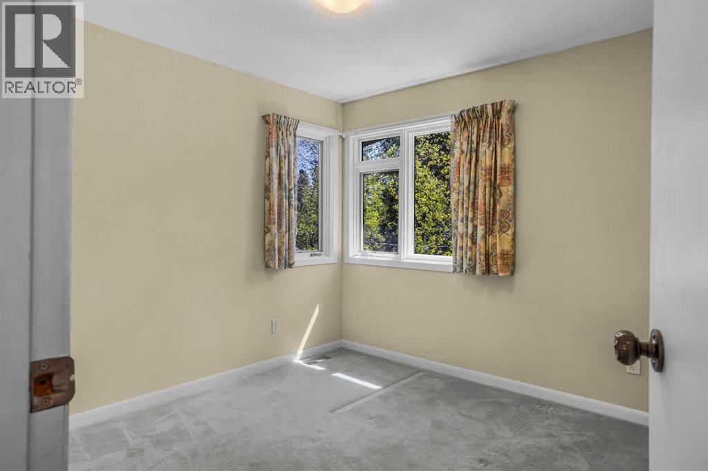 933 15th Street, Canmore, Alberta  T1W 1X2 - Photo 36 - A2290110