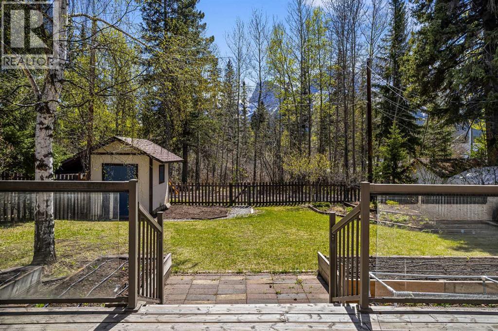 933 15th Street, Canmore, Alberta  T1W 1X2 - Photo 43 - A2290110
