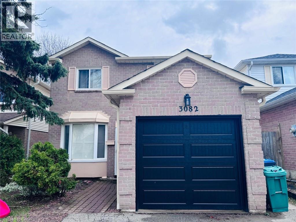 3082 CANTELON Crescent Unit# Main, Mississauga, Ontario
