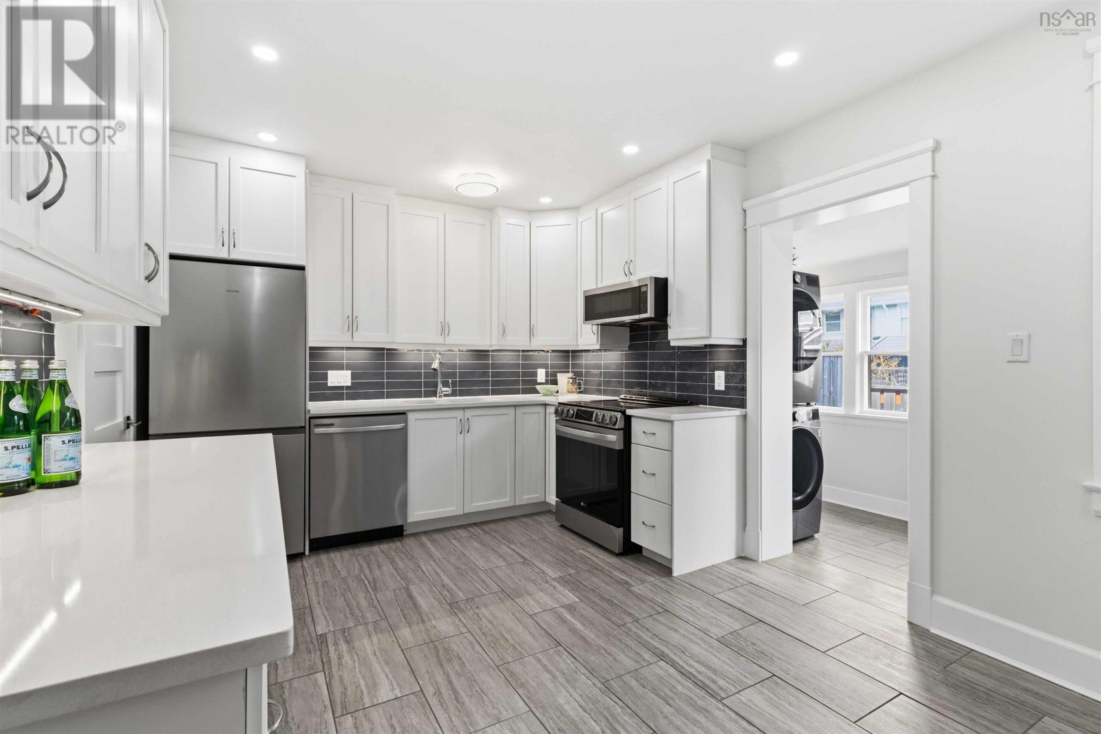 5543 Hennessey Place, Halifax Peninsula, Nova Scotia  B3K 2A7 - Photo 19 - 202611141