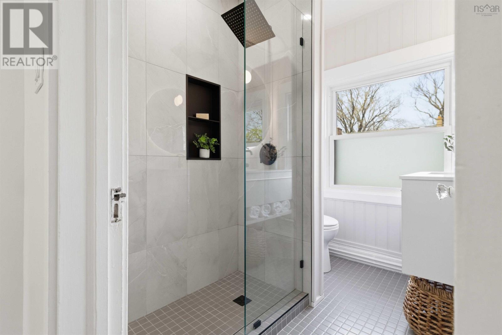 5543 Hennessey Place, Halifax Peninsula, Nova Scotia  B3K 2A7 - Photo 32 - 202611141