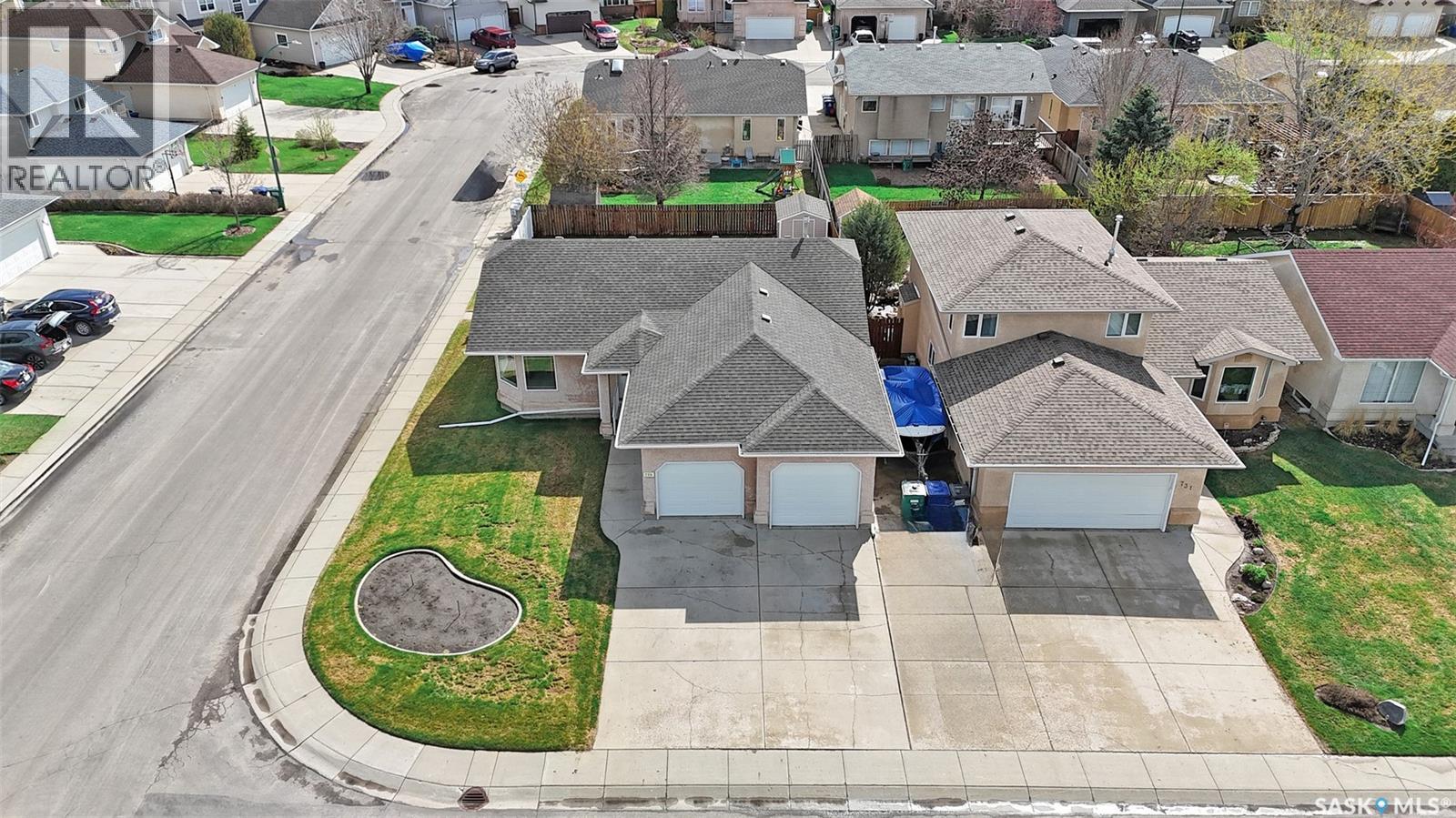 735 Fairbrother AVENUE, Saskatoon, Saskatchewan