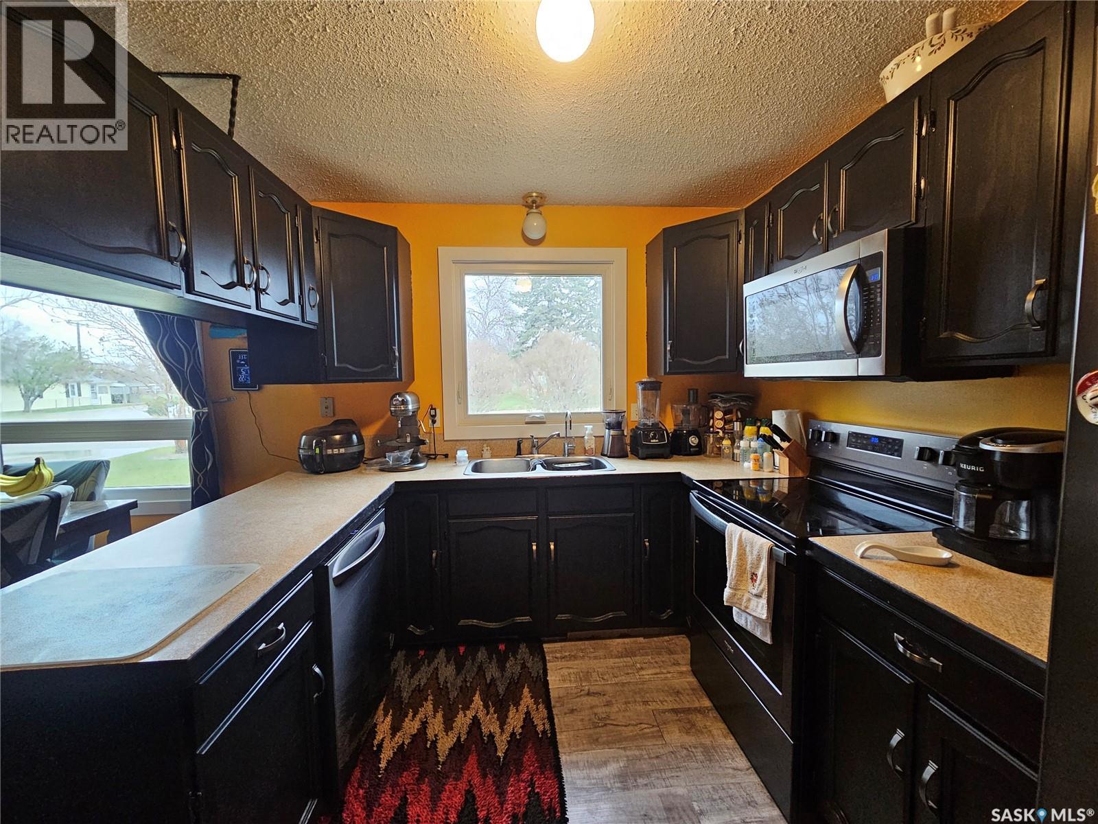 1204 North Railway Street E, Swift Current, Saskatchewan  S9H 1E7 - Photo 7 - SK036283
