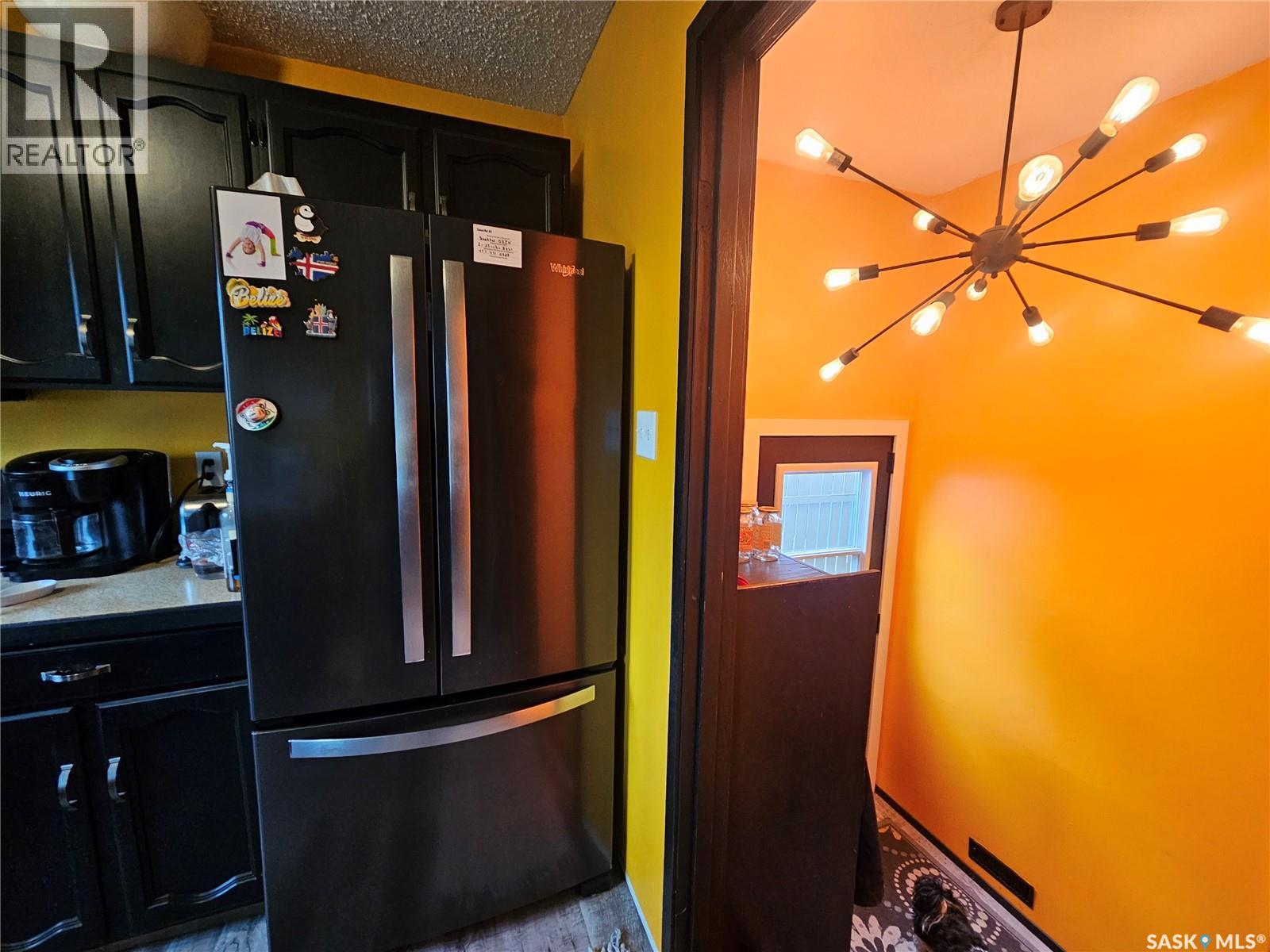 1204 North Railway Street E, Swift Current, Saskatchewan  S9H 1E7 - Photo 9 - SK036283