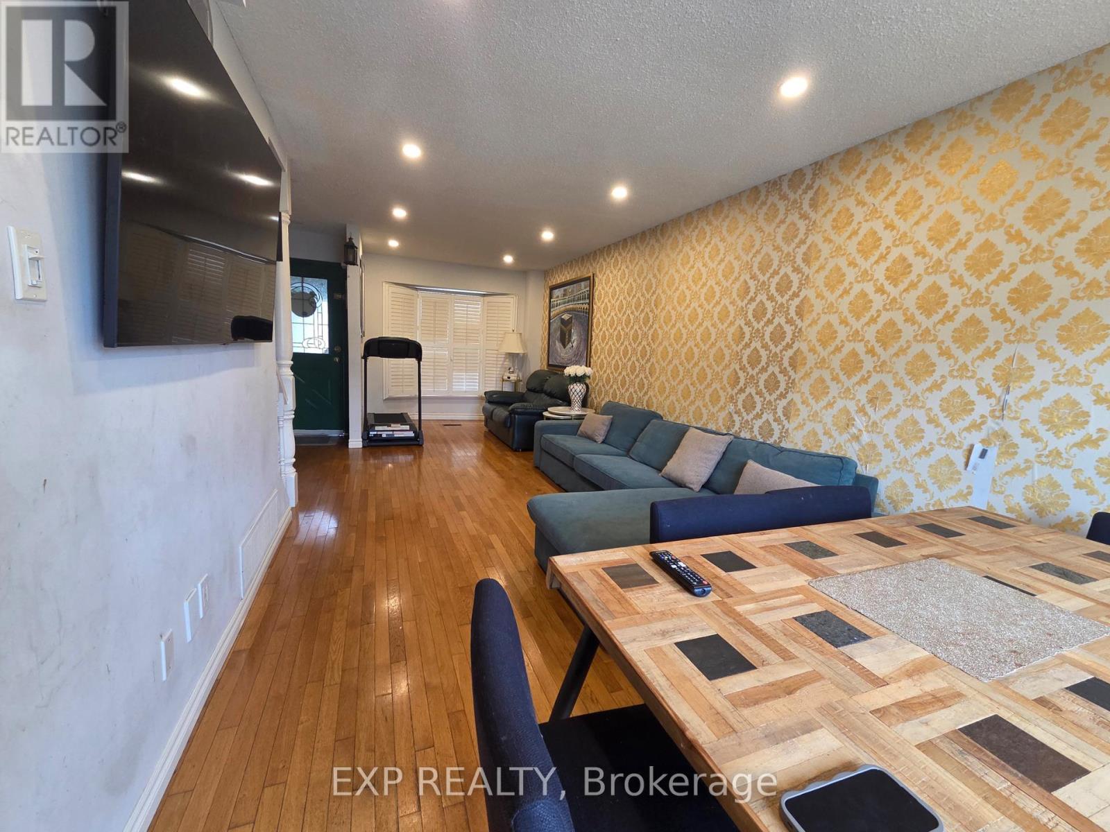 Main - 3082 Cantelon Crescent, Mississauga, Ontario  L5N 3J8 - Photo 6 - W13010666