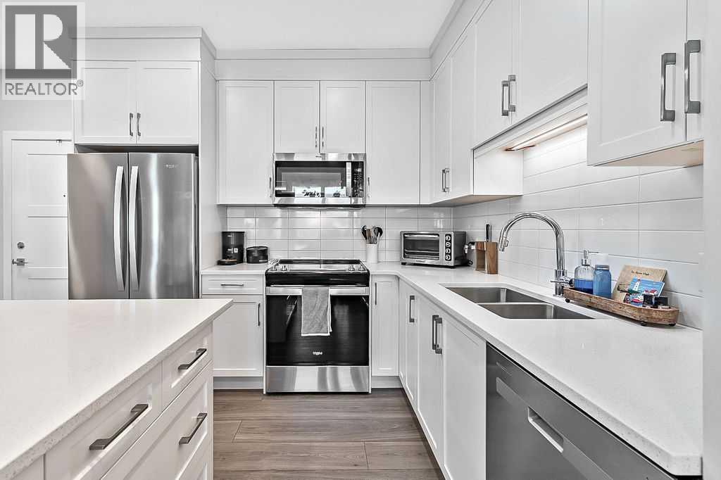 302, 8355 19 Avenue SW, Calgary, Alberta  T3H 6G3 - Photo 8 - A2290159