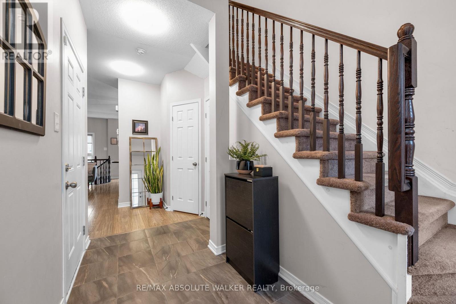 33 Dundalk Private, Ottawa, Ontario  K2J 0J5 - Photo 4 - X13140924