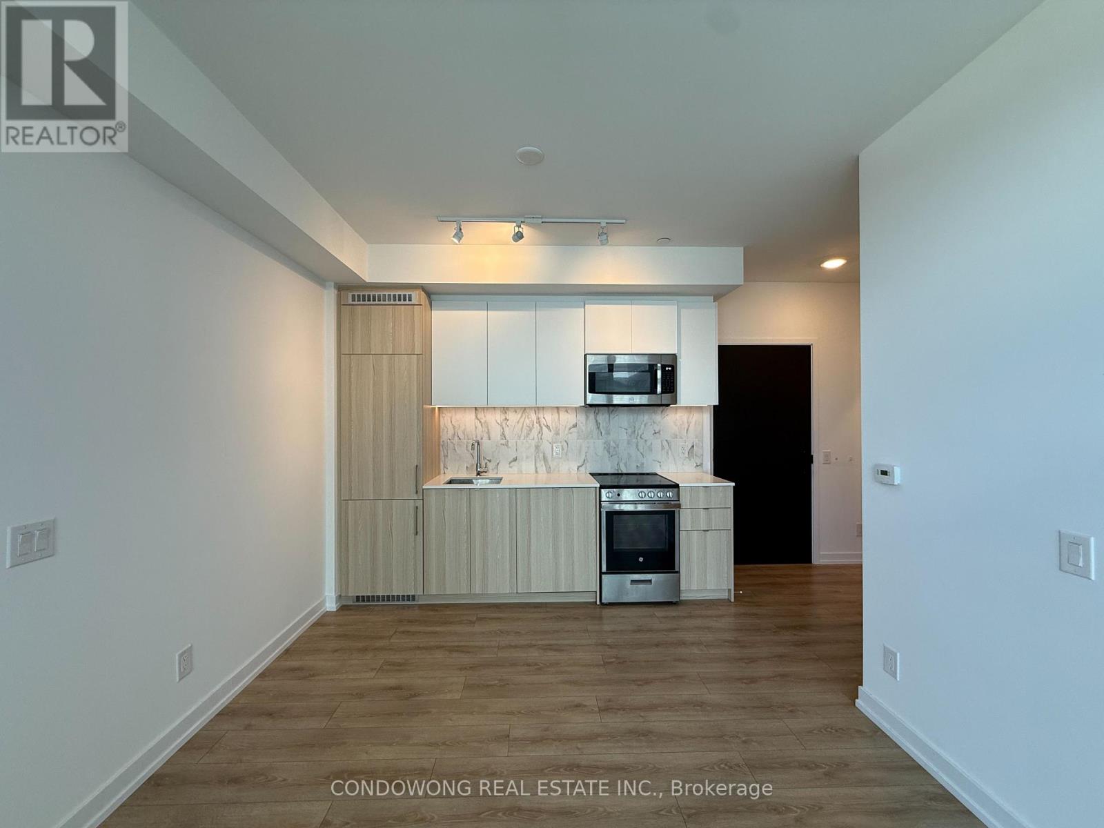 702 - 500 Dupont Street, Toronto, Ontario  M6G 0B8 - Photo 2 - C13140954