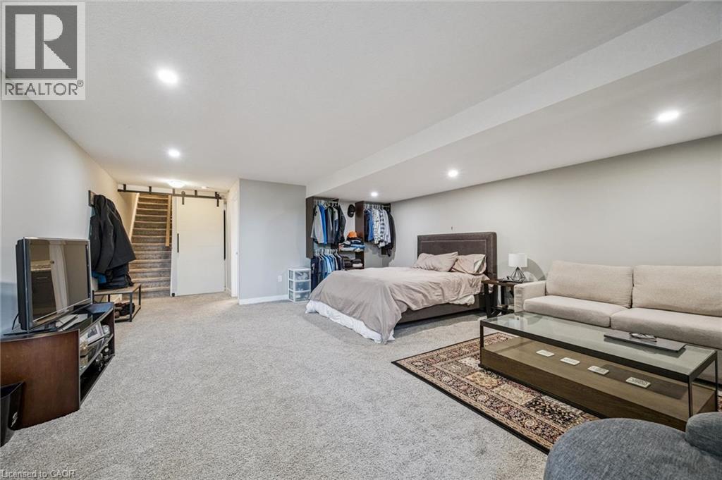 907 Robert Ferrie Drive, Kitchener, Ontario  N2R 0P2 - Photo 29 - 40831016