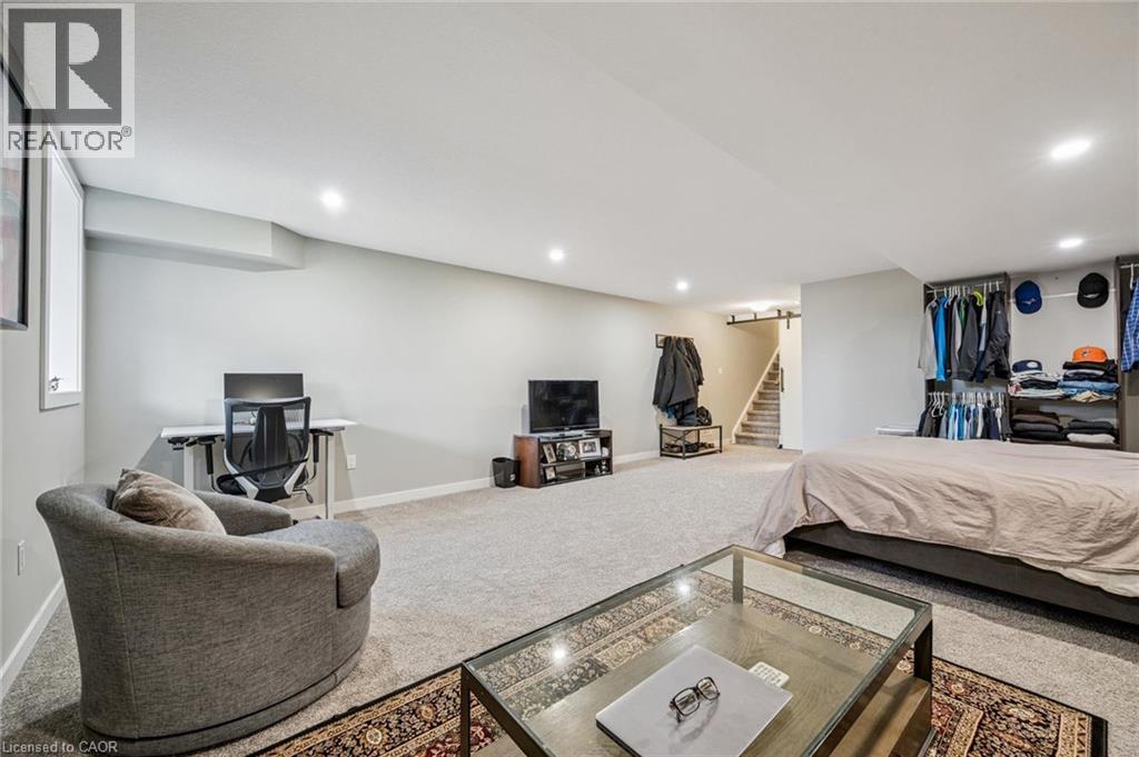 907 Robert Ferrie Drive, Kitchener, Ontario  N2R 0P2 - Photo 30 - 40831016
