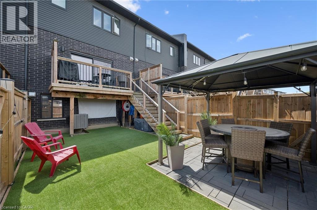 907 Robert Ferrie Drive, Kitchener, Ontario  N2R 0P2 - Photo 37 - 40831016