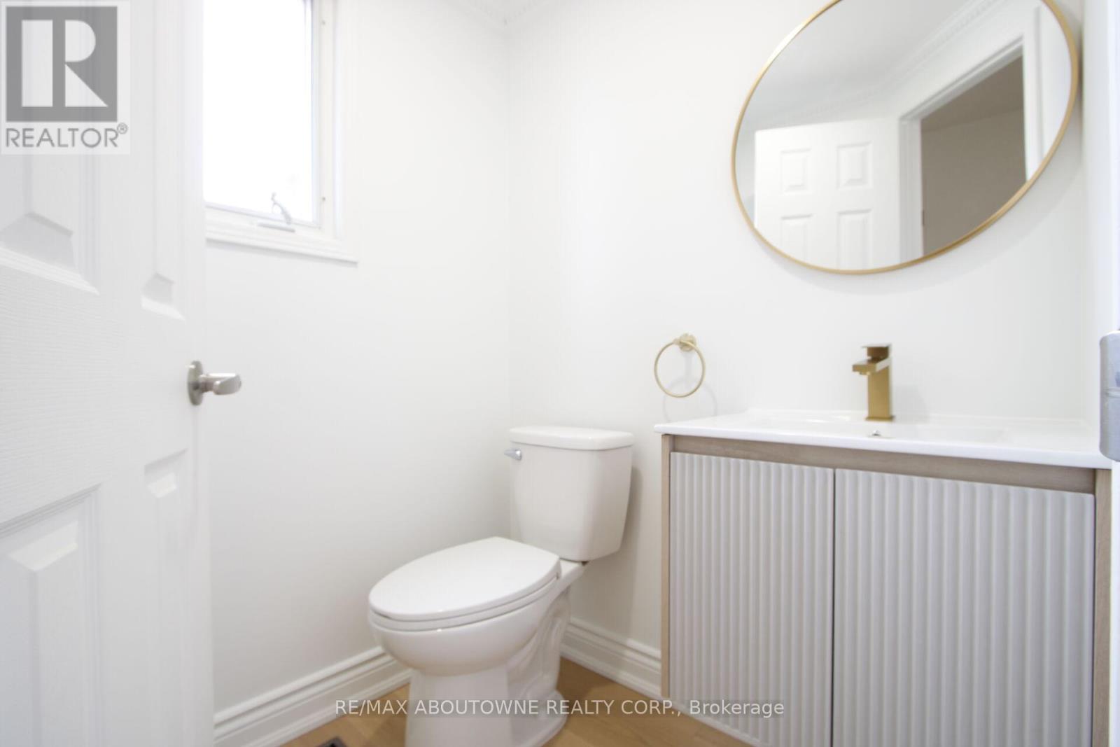 1114 Lindsay Drive, Oakville, Ontario  L6M 3B4 - Photo 23 - W13140936