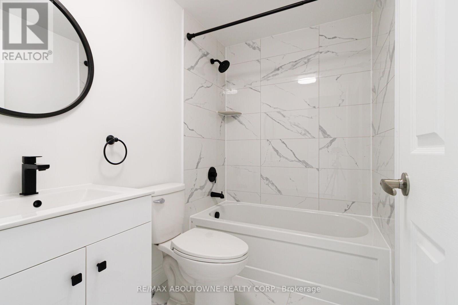 1114 Lindsay Drive, Oakville, Ontario  L6M 3B4 - Photo 26 - W13140936