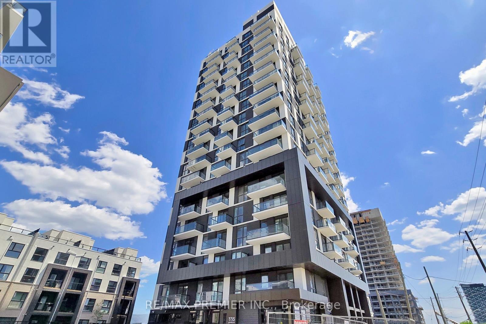 1603 - 335 WHEAT BOOM DRIVE, Oakville, Ontario