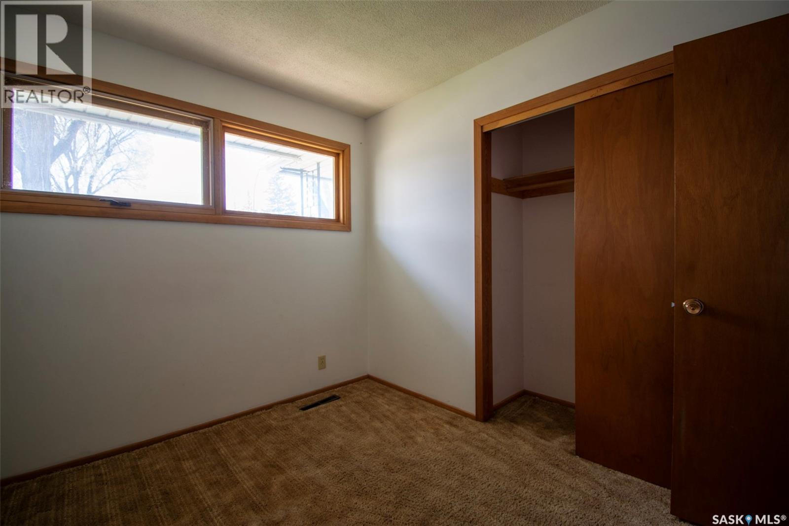14 Woodward Avenue, Regina, Saskatchewan  S4R 3H1 - Photo 15 - SK036249