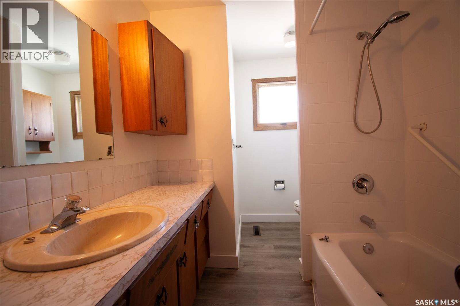 14 Woodward Avenue, Regina, Saskatchewan  S4R 3H1 - Photo 16 - SK036249