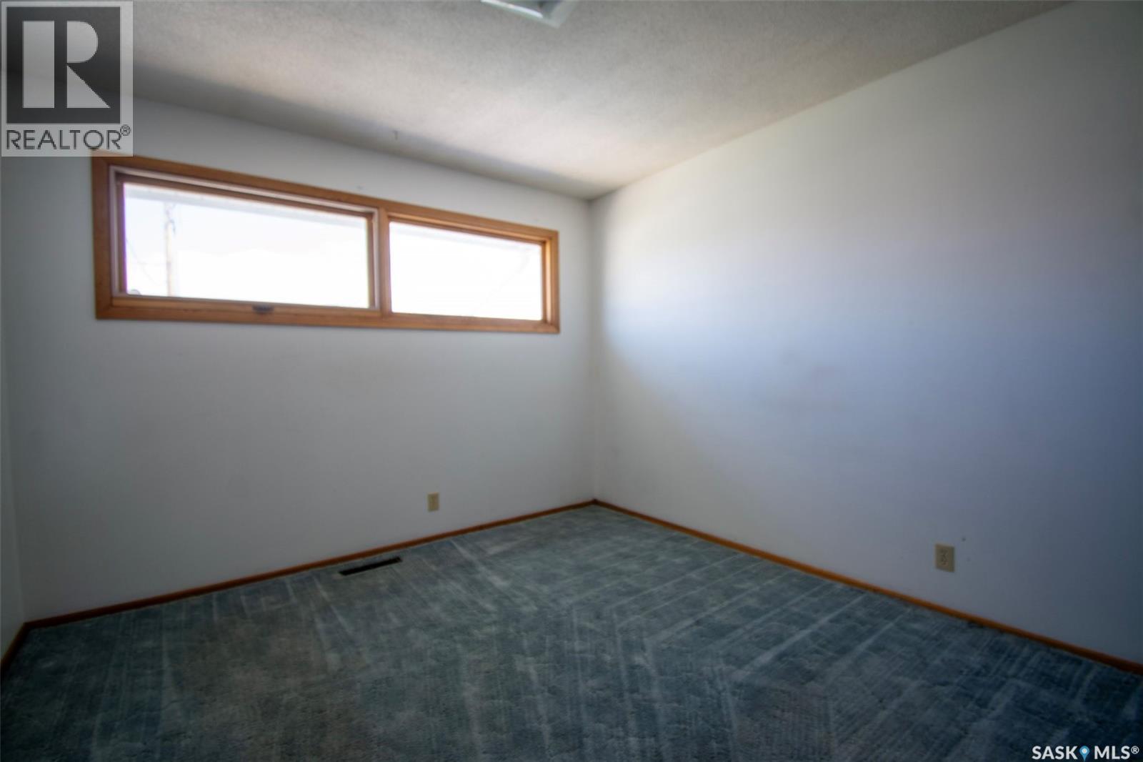 14 Woodward Avenue, Regina, Saskatchewan  S4R 3H1 - Photo 19 - SK036249