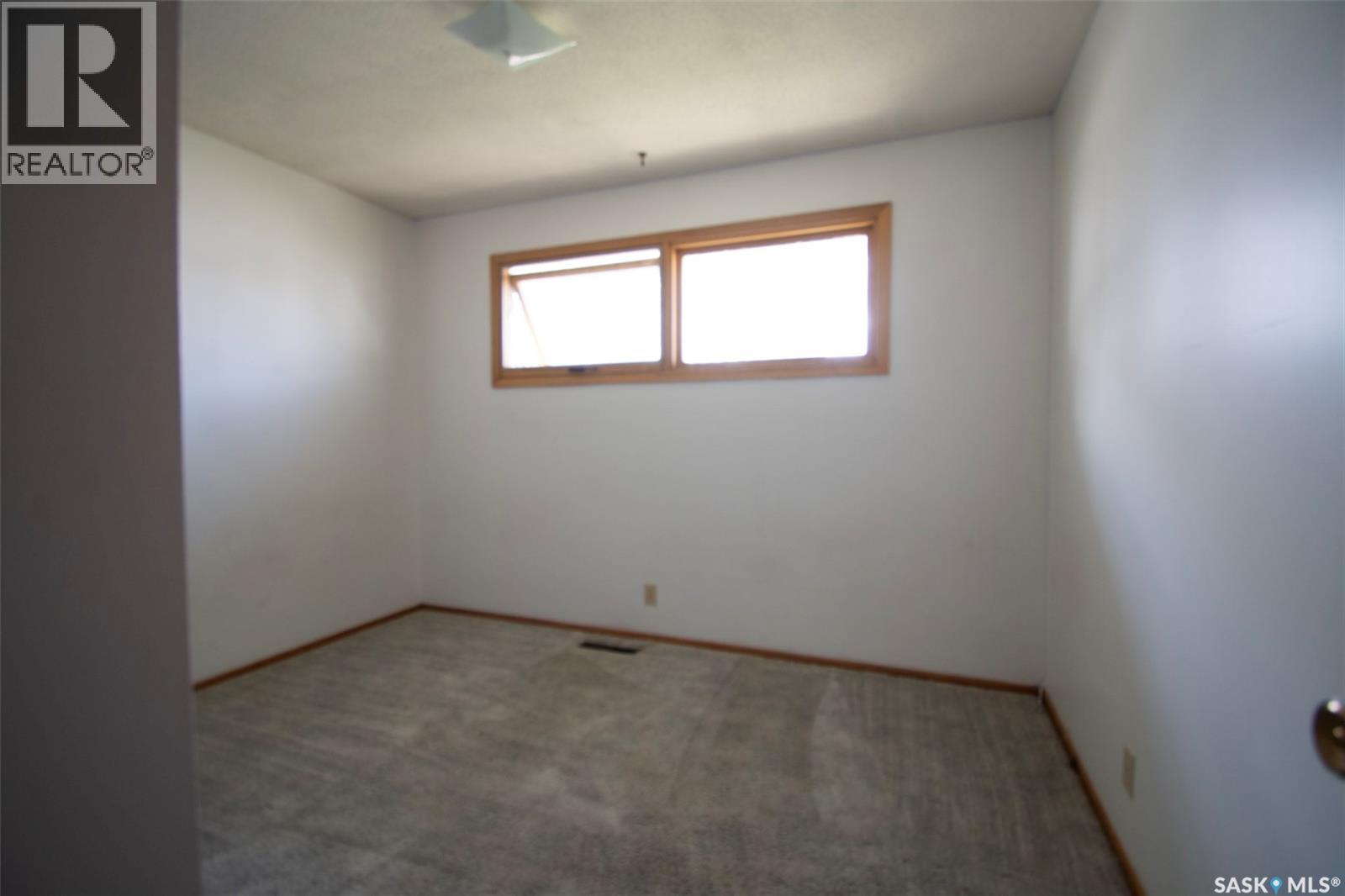 14 Woodward Avenue, Regina, Saskatchewan  S4R 3H1 - Photo 20 - SK036249