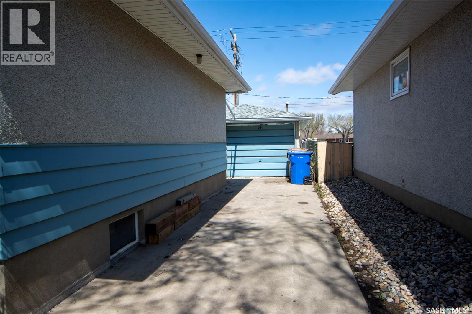 14 Woodward Avenue, Regina, Saskatchewan  S4R 3H1 - Photo 38 - SK036249