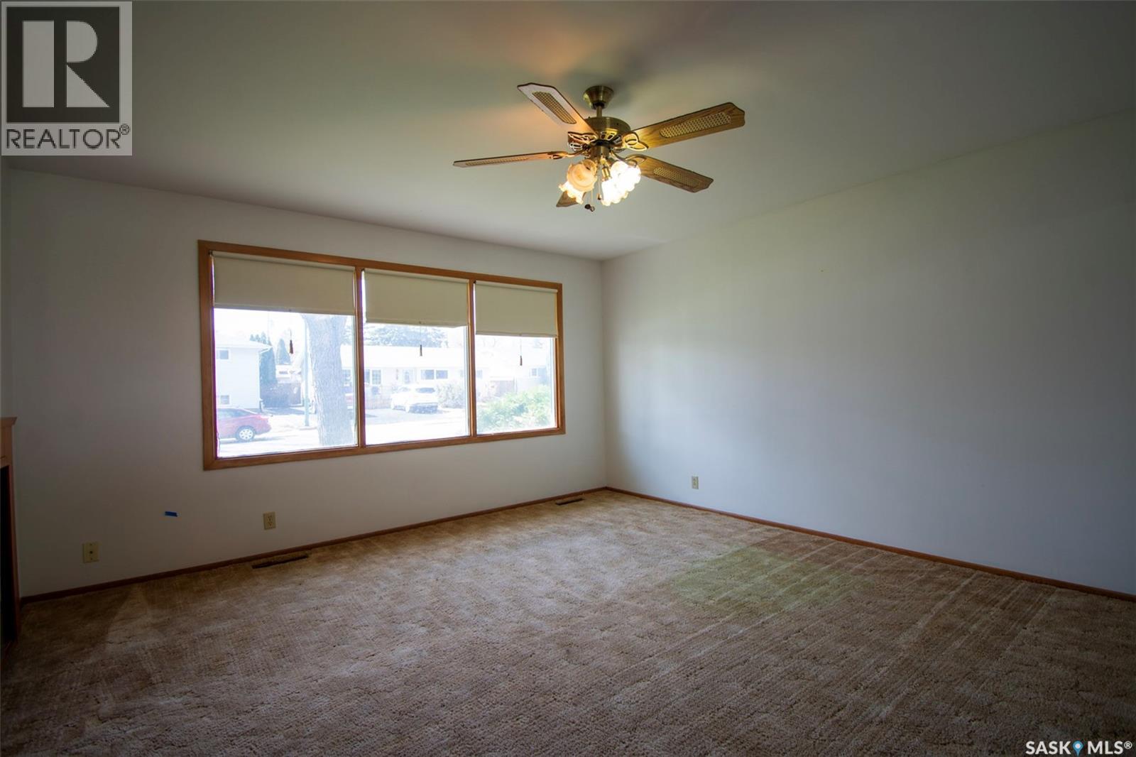 14 Woodward Avenue, Regina, Saskatchewan  S4R 3H1 - Photo 7 - SK036249