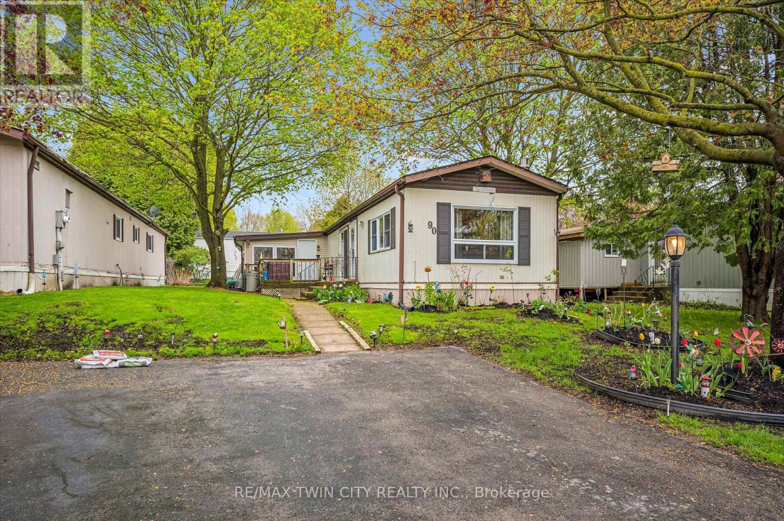 1294 8th Concession Road W, Hamilton, Ontario  N0B 2J0 - Photo 2 - X13140926
