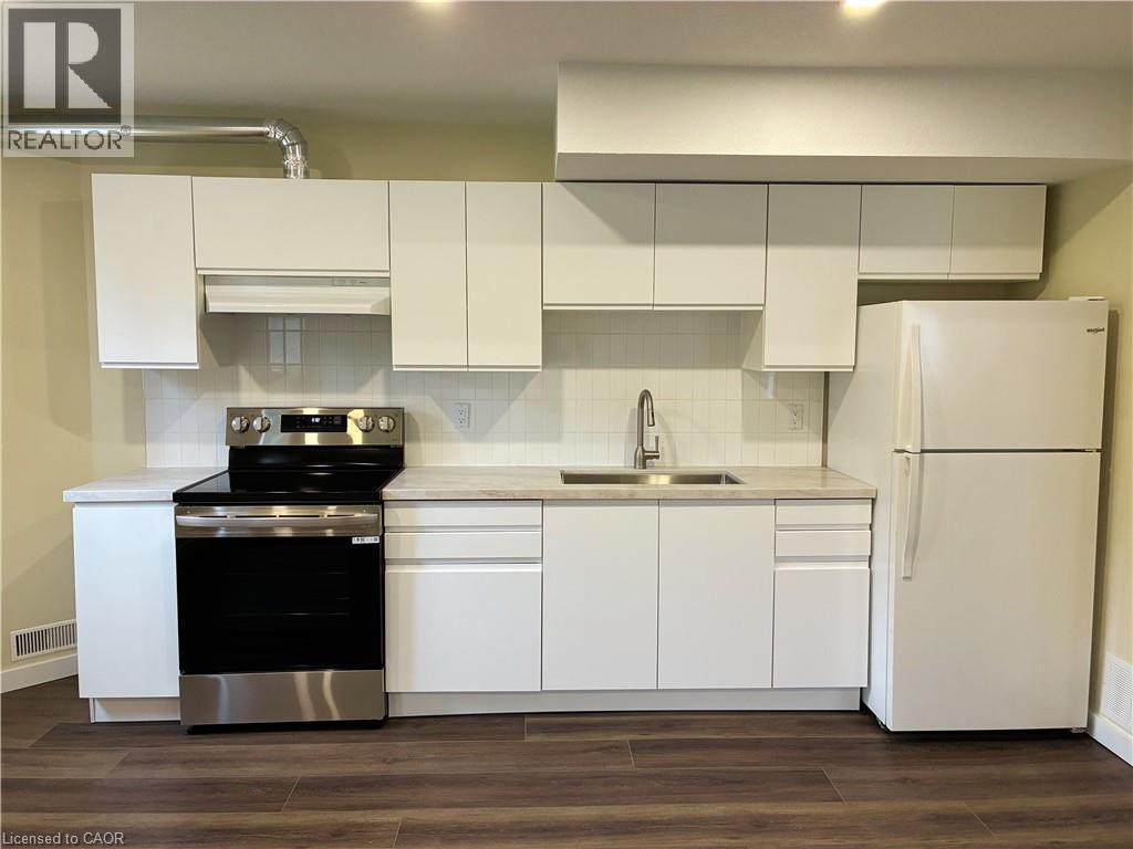 716 Karlsfeld Road Unit# A, Waterloo, Ontario  N2T 2W4 - Photo 4 - 40830278