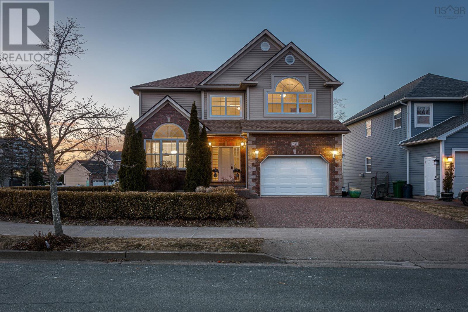 48 Castlepark Grove, Clayton Park, Nova Scotia